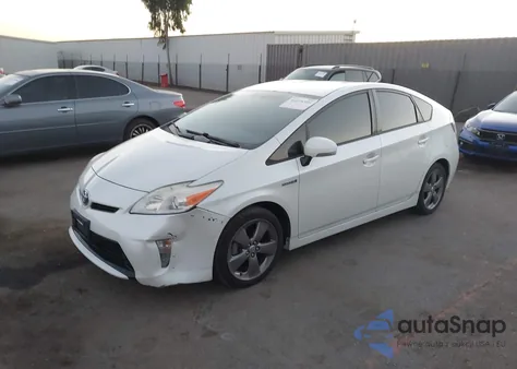 2015 Toyota Prius Persona Series Special Edition z USA, uszkodzony, nr VIN JTDKN3DU5F0401030